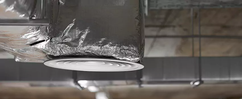 Signs of Dust Accumulation in Vents in Chalmette, LA